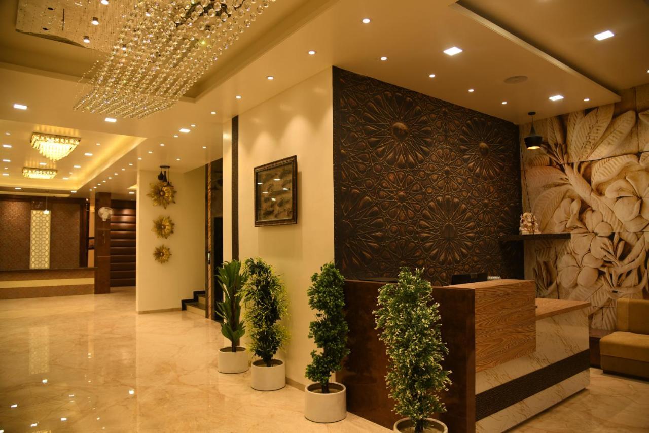 Riverside Meadows Hotel Vidisha Exterior photo