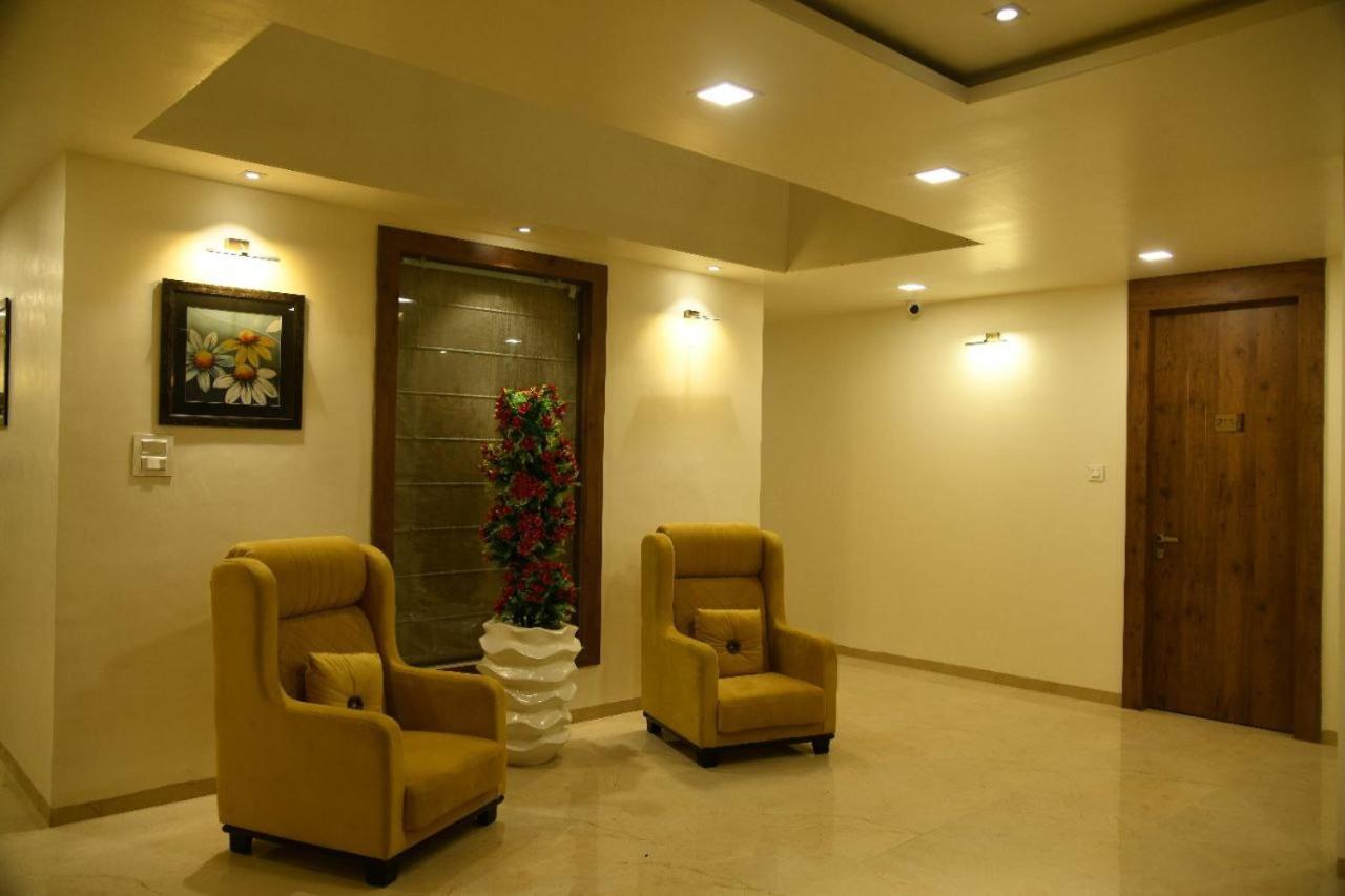 Riverside Meadows Hotel Vidisha Exterior photo